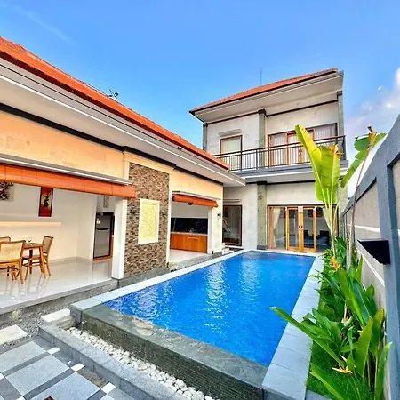 Dealova Villa With Private Pool In Lovina